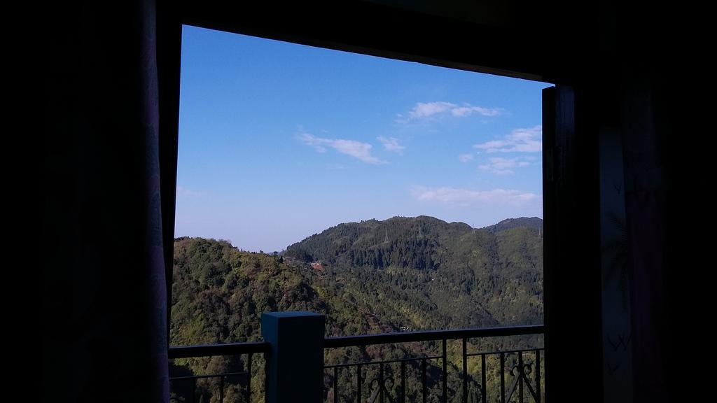 Tharbaling Homestay دارجيلنغ المظهر الخارجي الصورة